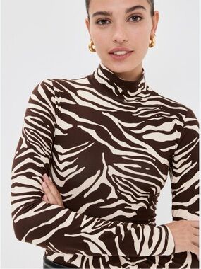 Reformation Nell Turtleneck, Zebra print